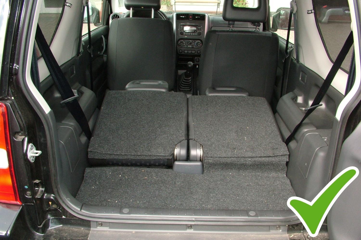 Suzuki jimny deals dog guard